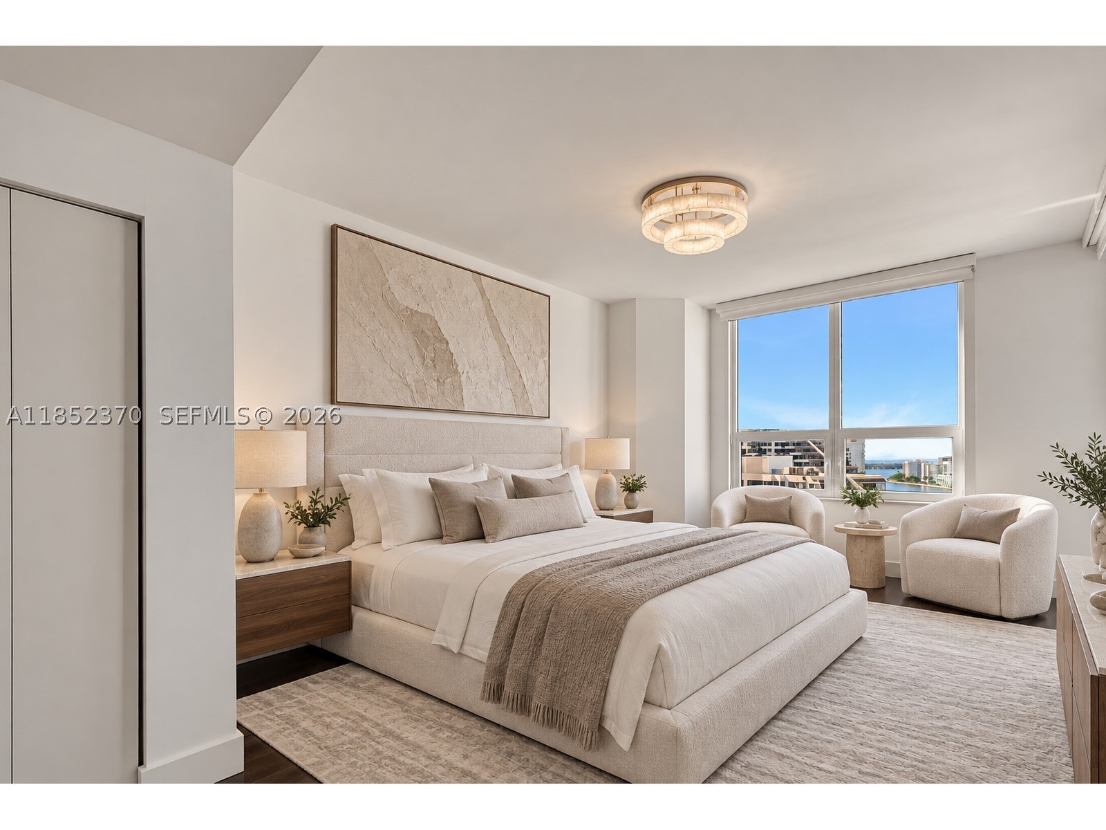 848 Brickell Key Dr #1906, Miami FL 33131