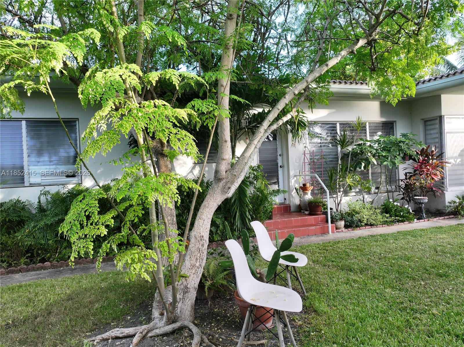 2200 Bay Dr #3, Miami Beach FL 33141