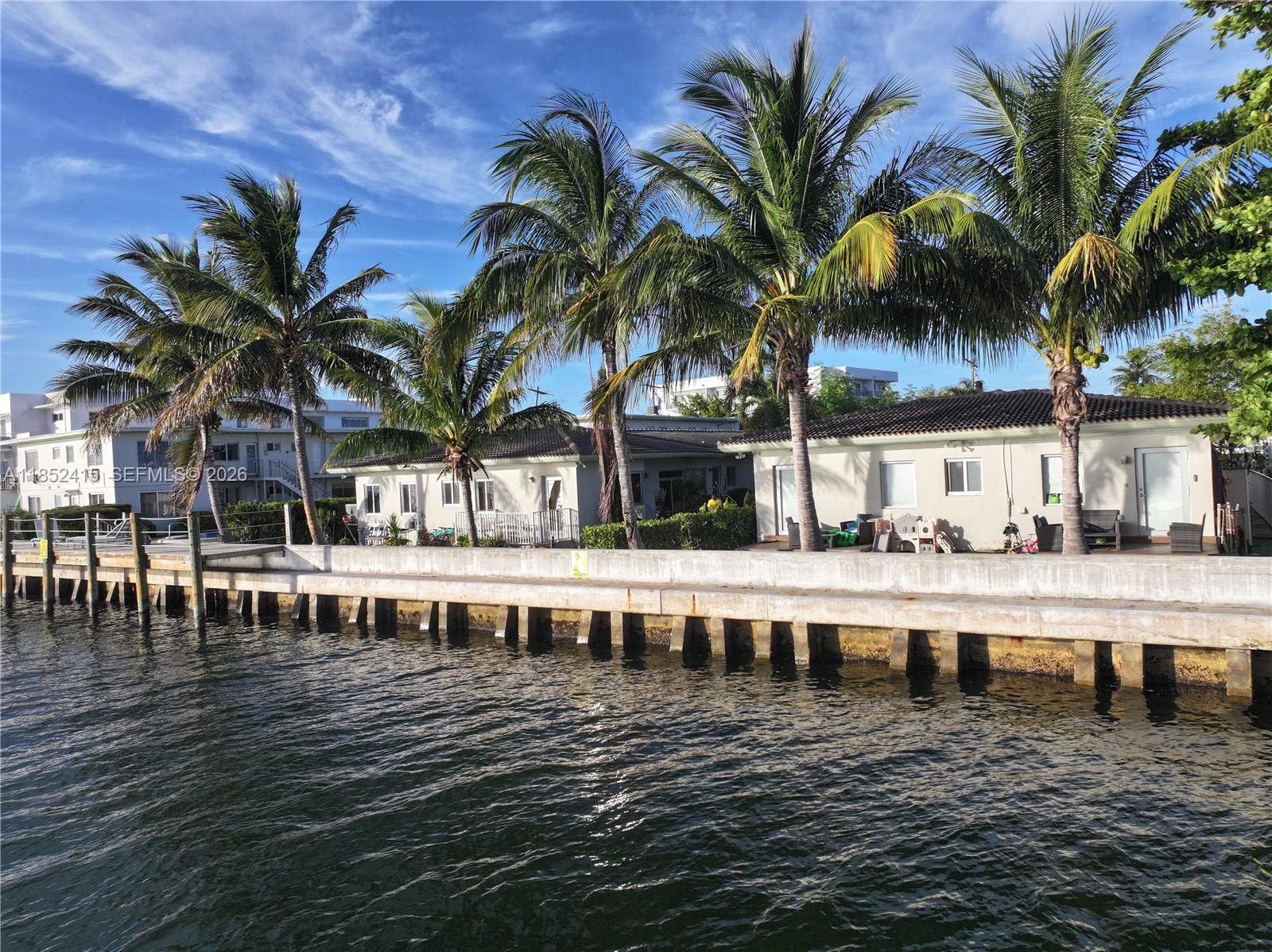 2200 Bay Dr #3, Miami Beach FL 33141