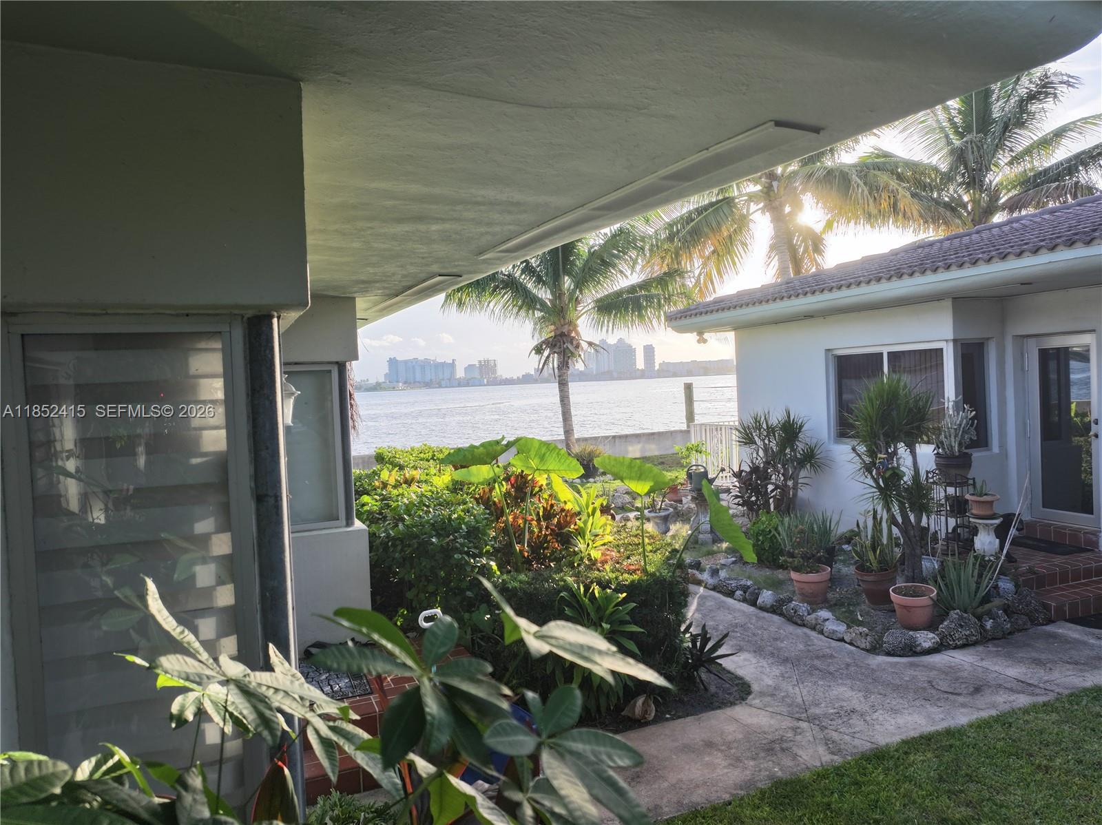 2200 Bay Dr #3, Miami Beach FL 33141