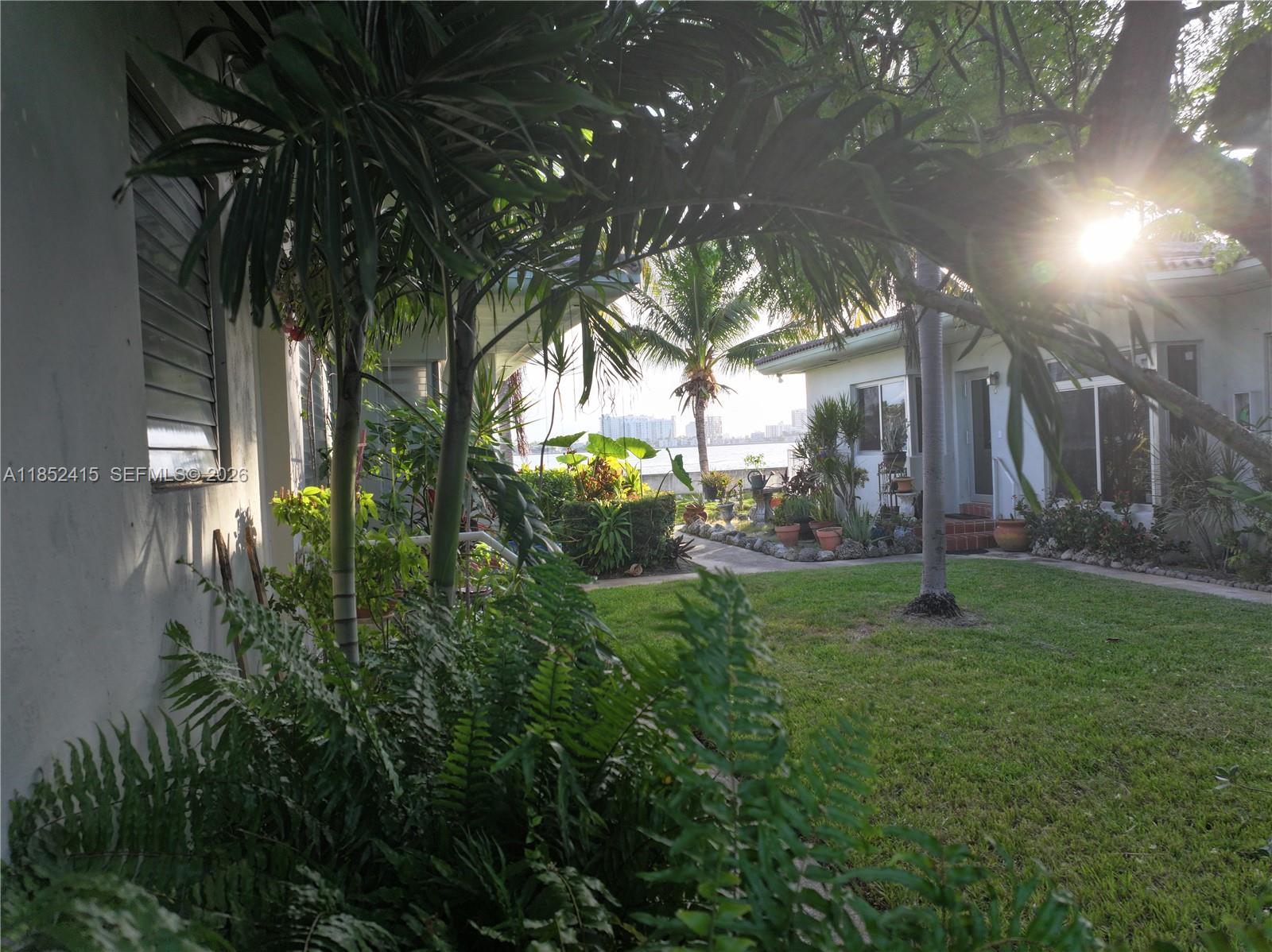 2200 Bay Dr #3, Miami Beach FL 33141