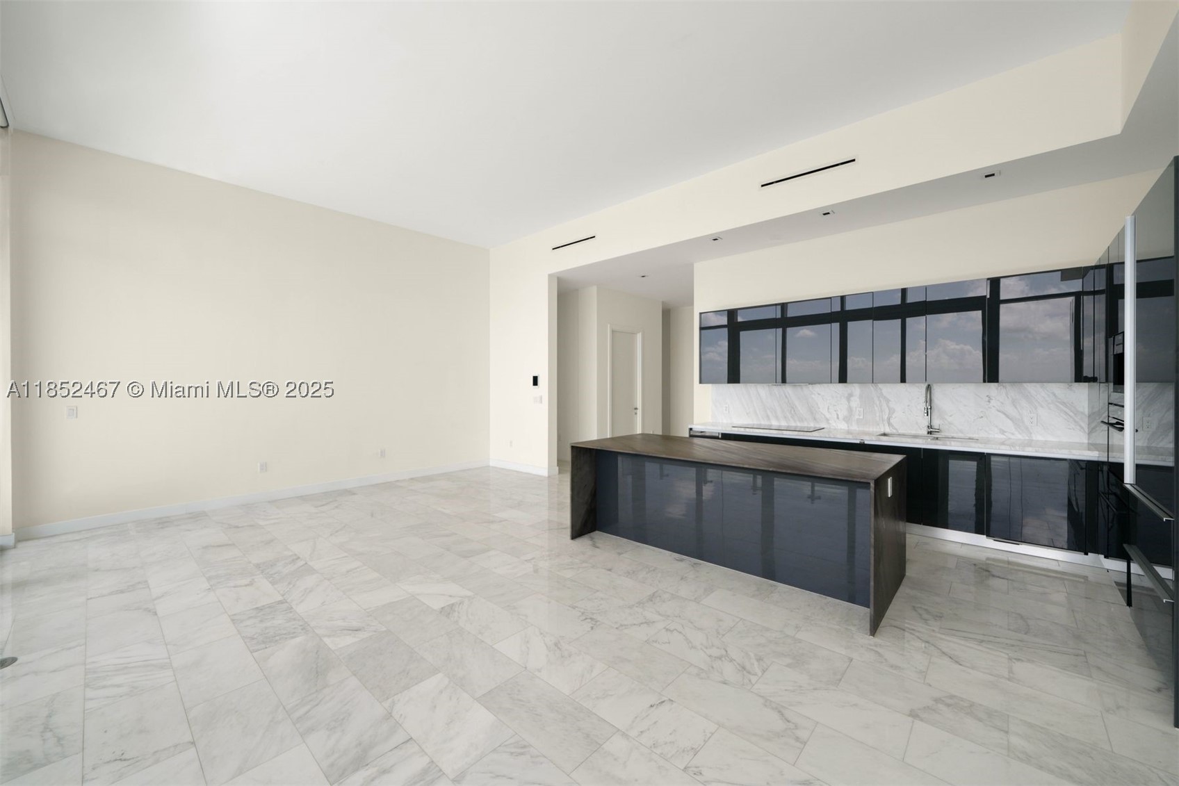 1451 Brickell Ave #5302, Miami FL 33131