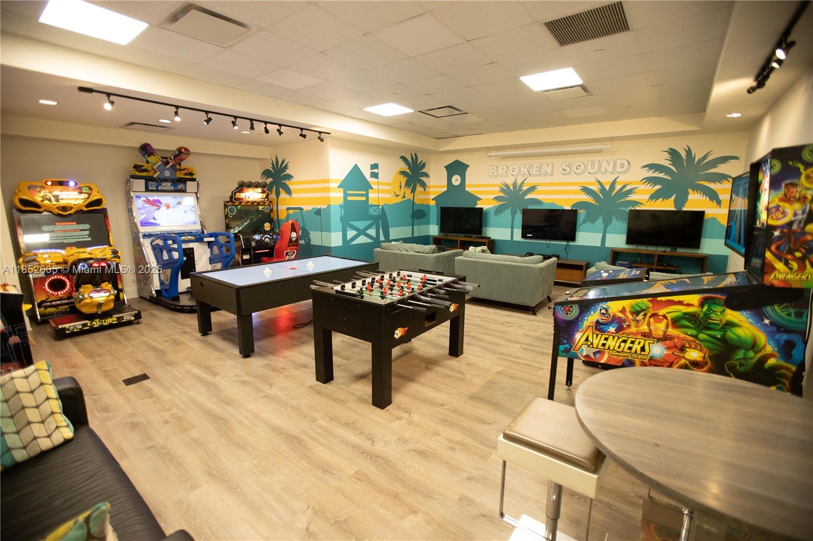 2449 NW 64th St, Boca Raton FL 33496