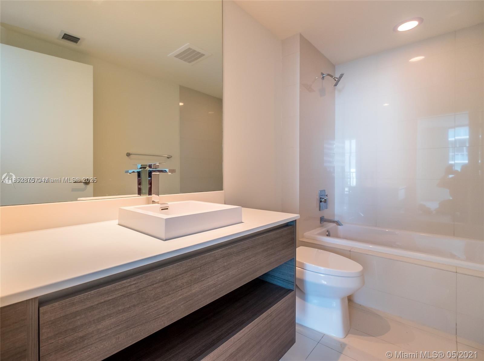 1100 S Miami Ave #3405, Miami FL 33130