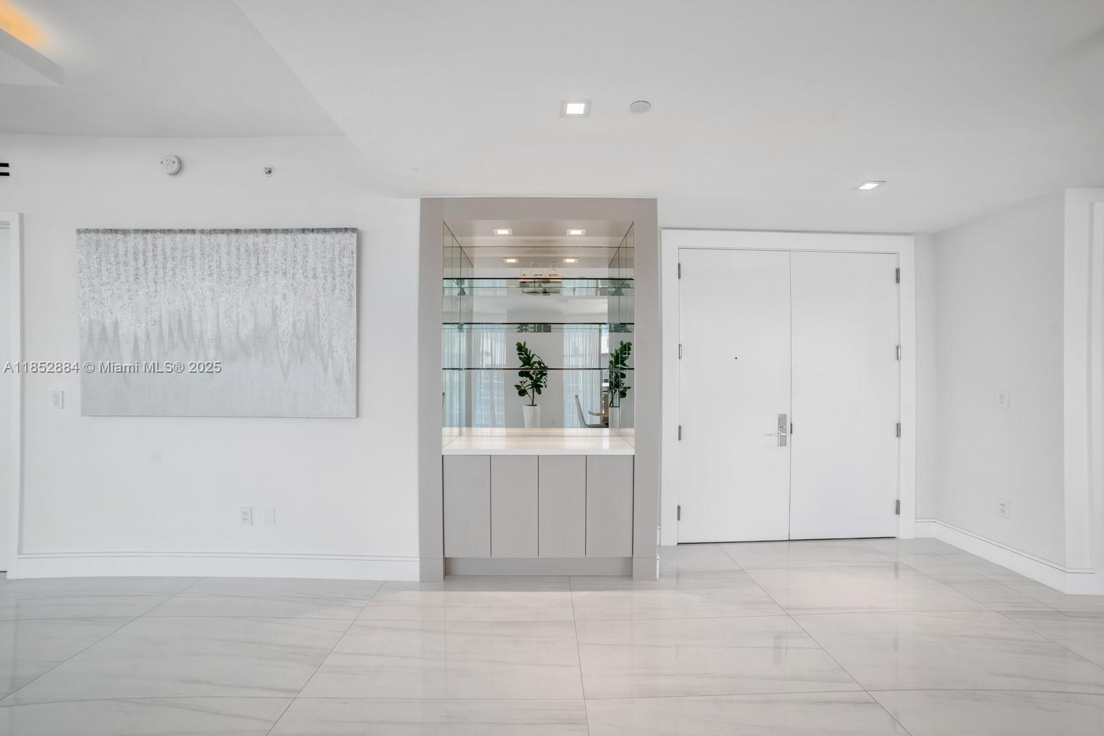 10203 Collins Ave #2501, Bal Harbour FL 33154