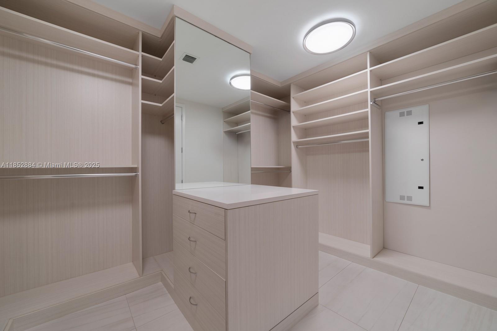 10203 Collins Ave #2501, Bal Harbour FL 33154