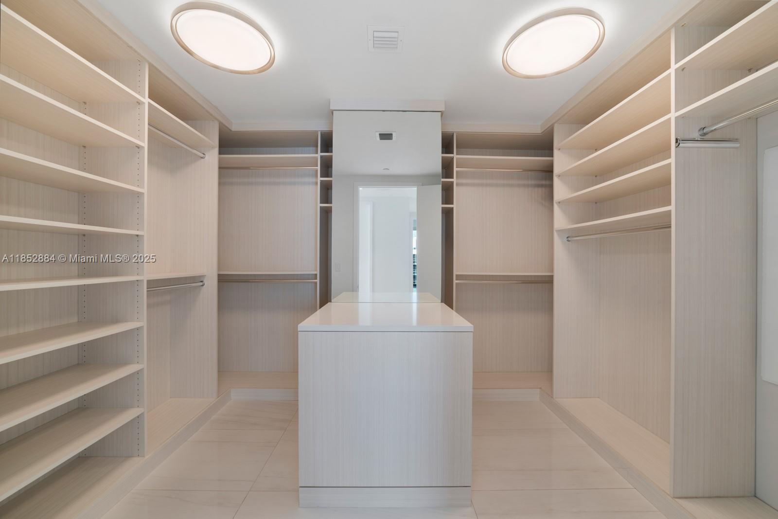 10203 Collins Ave #2501, Bal Harbour FL 33154