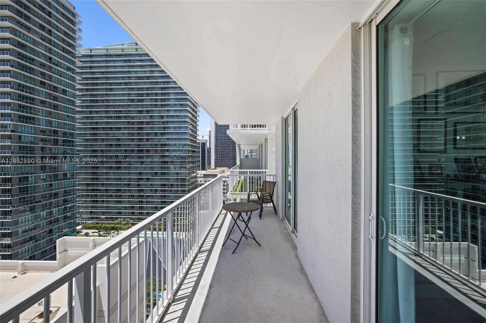 1250 S Miami Ave #1911, Miami FL 33130