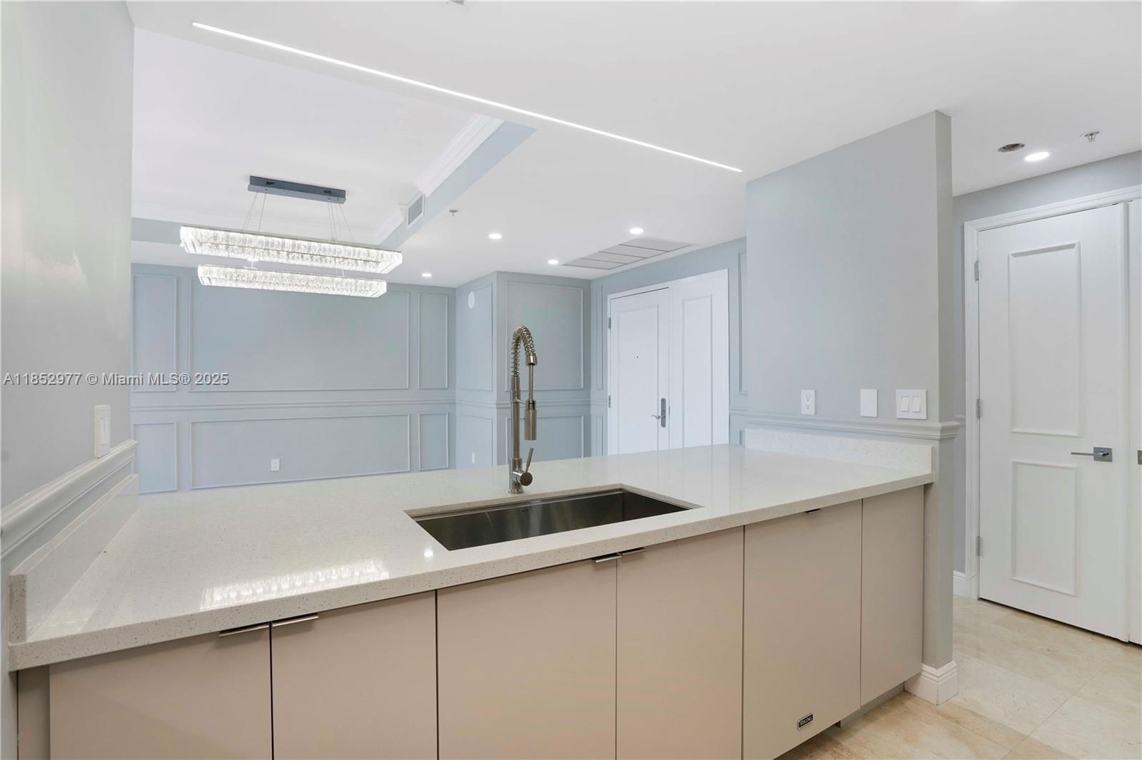 3400 SW 27th Ave #1506, Coconut Grove FL 33133