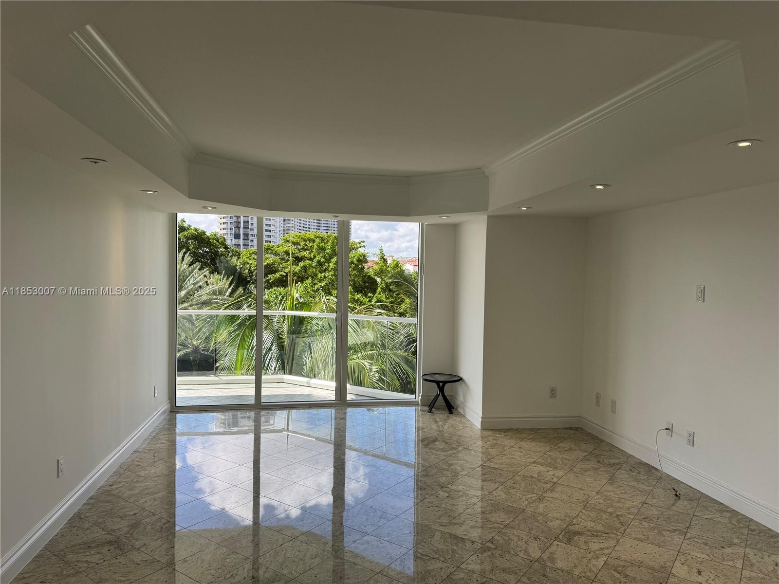 2600 Island Blvd #505, Aventura FL 33160