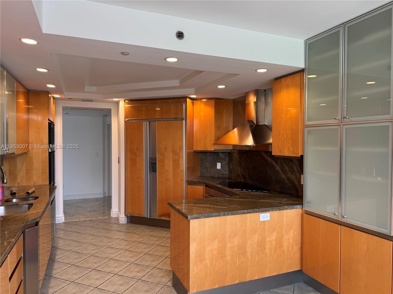 2600 Island Blvd #505, Aventura FL 33160