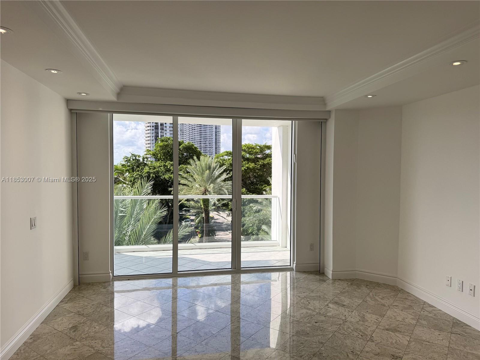 2600 Island Blvd #505, Aventura FL 33160
