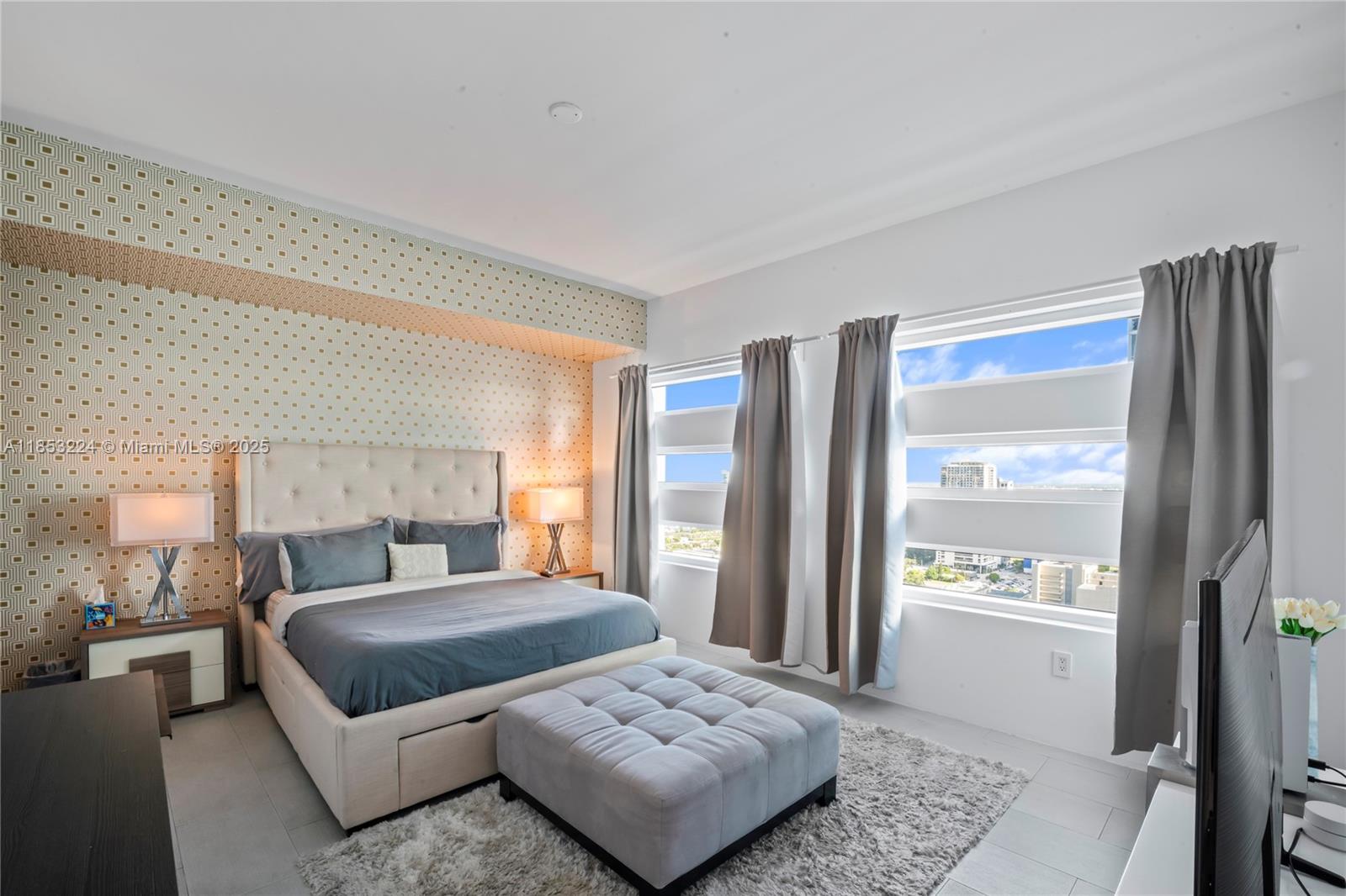 1040 Biscayne Blvd #3203, Miami FL 33132