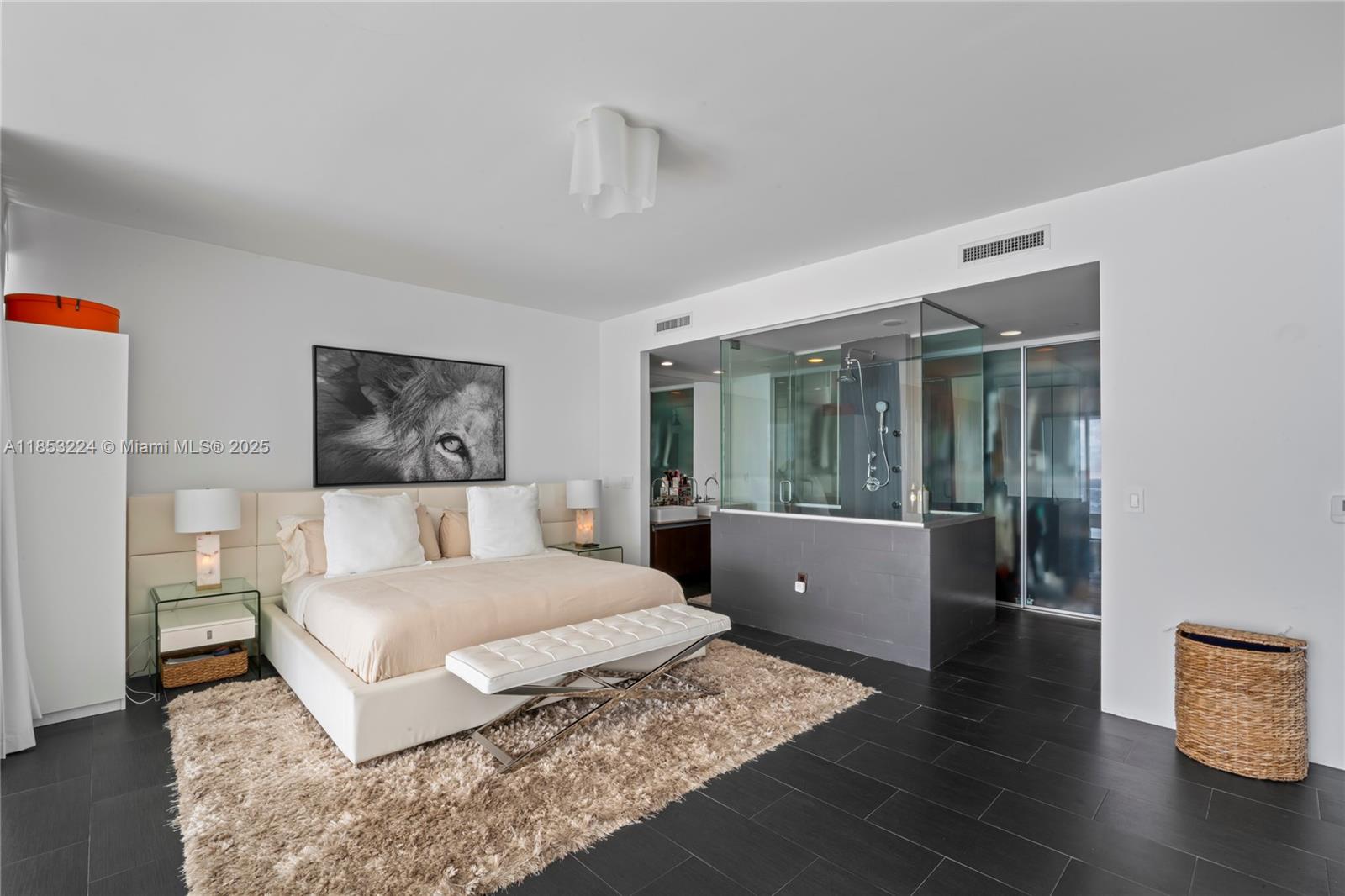 1040 Biscayne Blvd #3203, Miami FL 33132