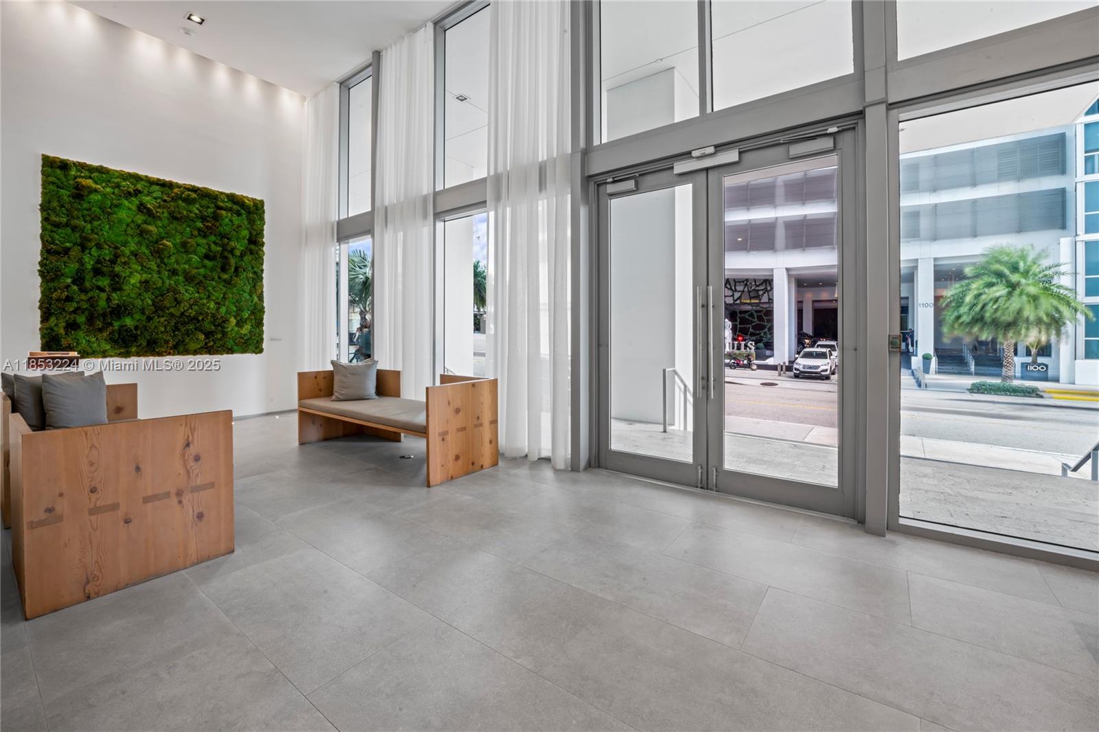 1040 Biscayne Blvd #3203, Miami FL 33132