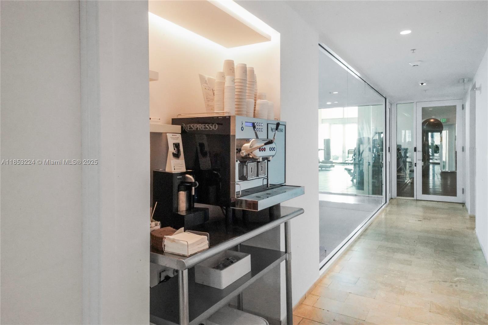1040 Biscayne Blvd #3203, Miami FL 33132