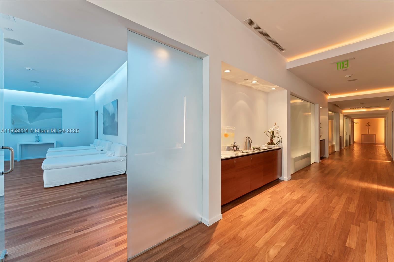 1040 Biscayne Blvd #3203, Miami FL 33132