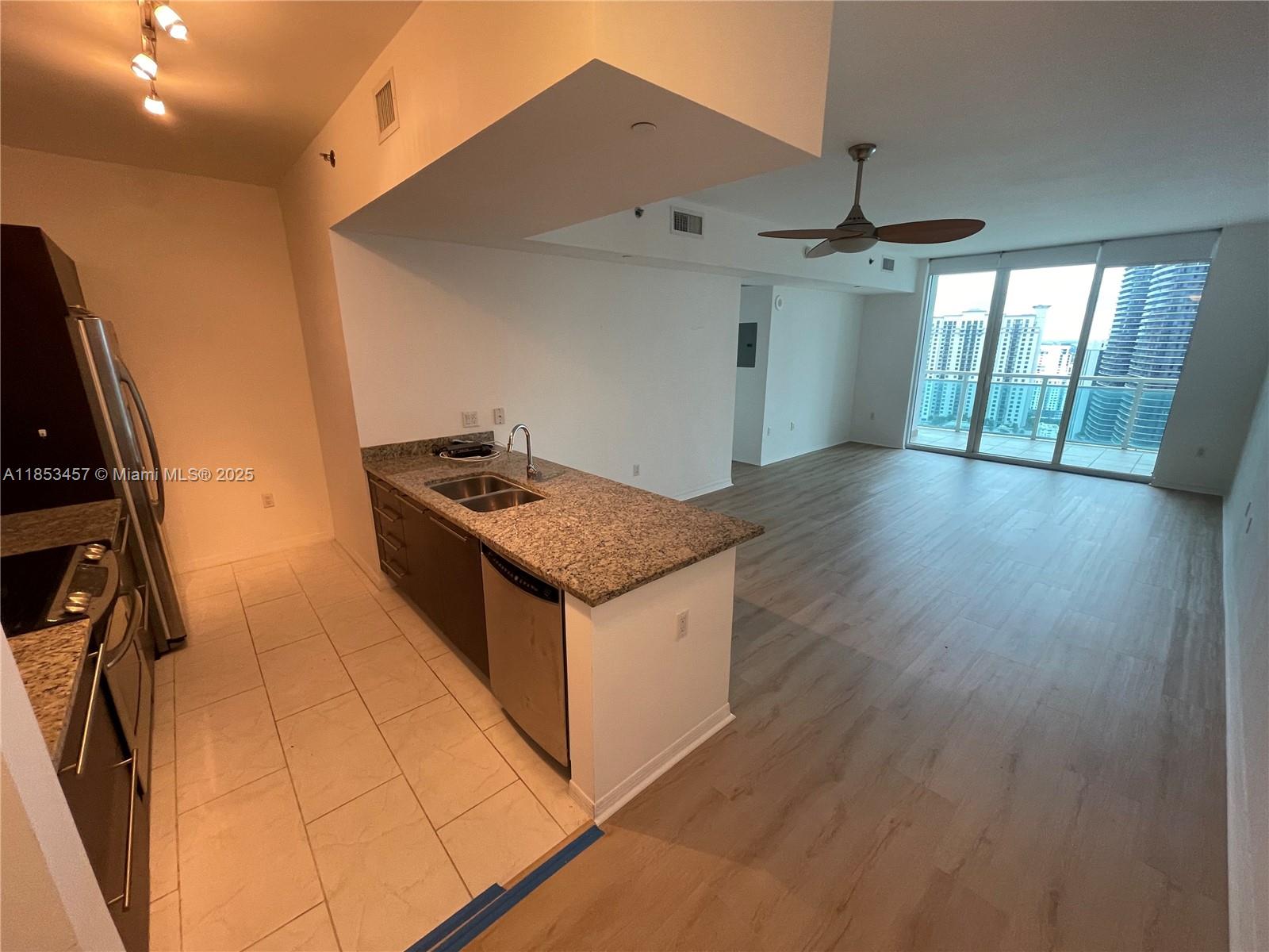 Miami FL 33131 - A11853457