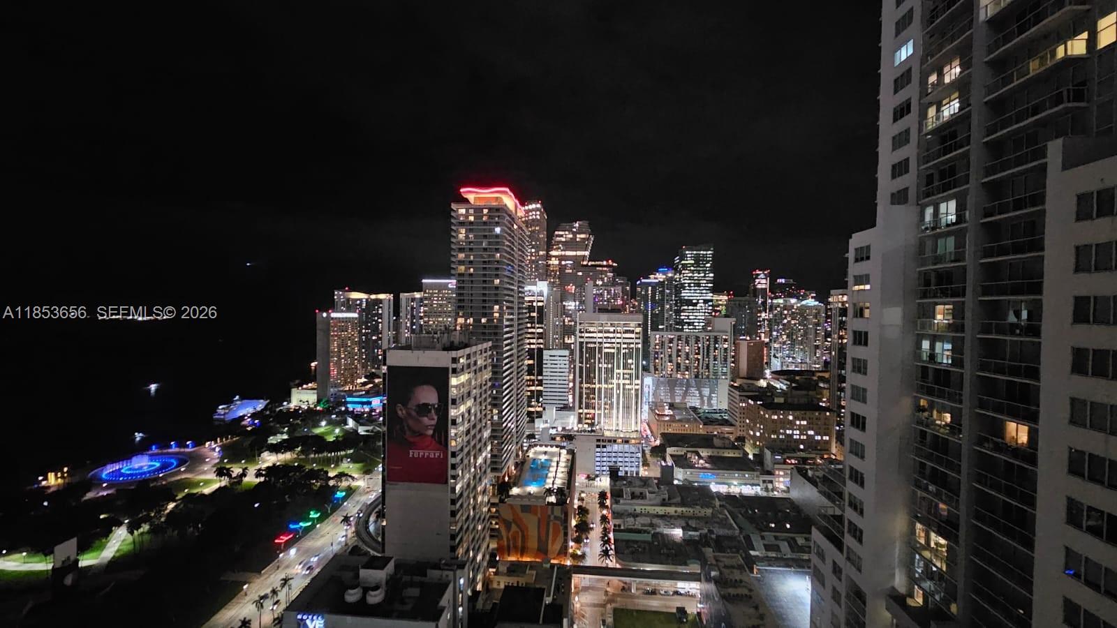 244 Biscayne Blvd #3707, Miami FL 33132