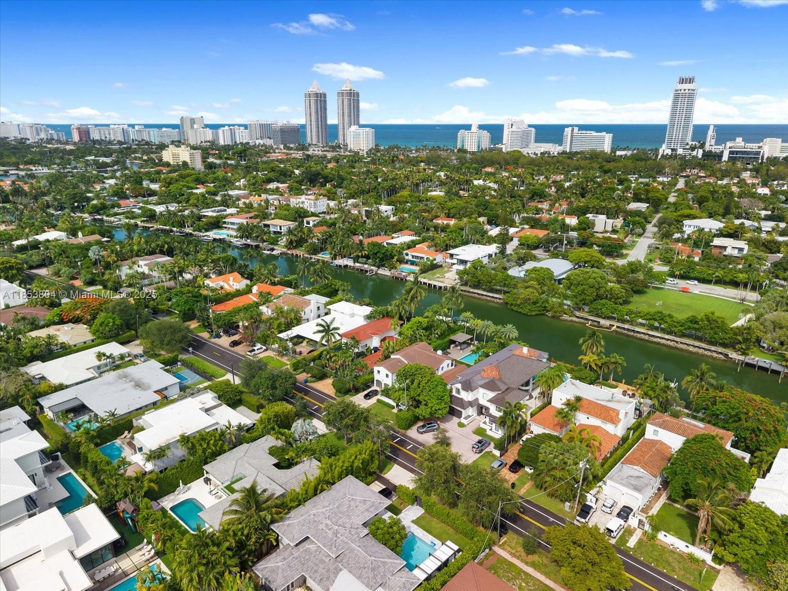 4475 N Meridian Ave, Miami Beach FL 33140
