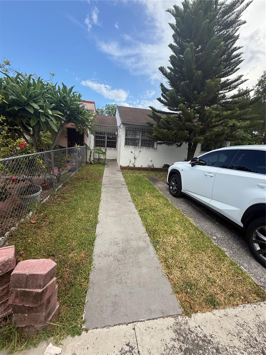 11472 SW 4th St, Sweetwater FL 33174
