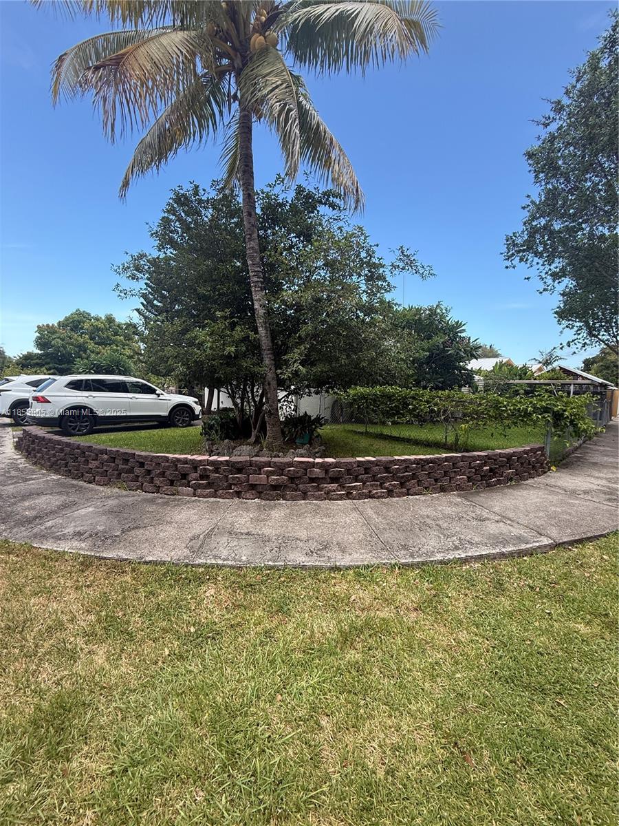 11472 SW 4th St, Sweetwater FL 33174