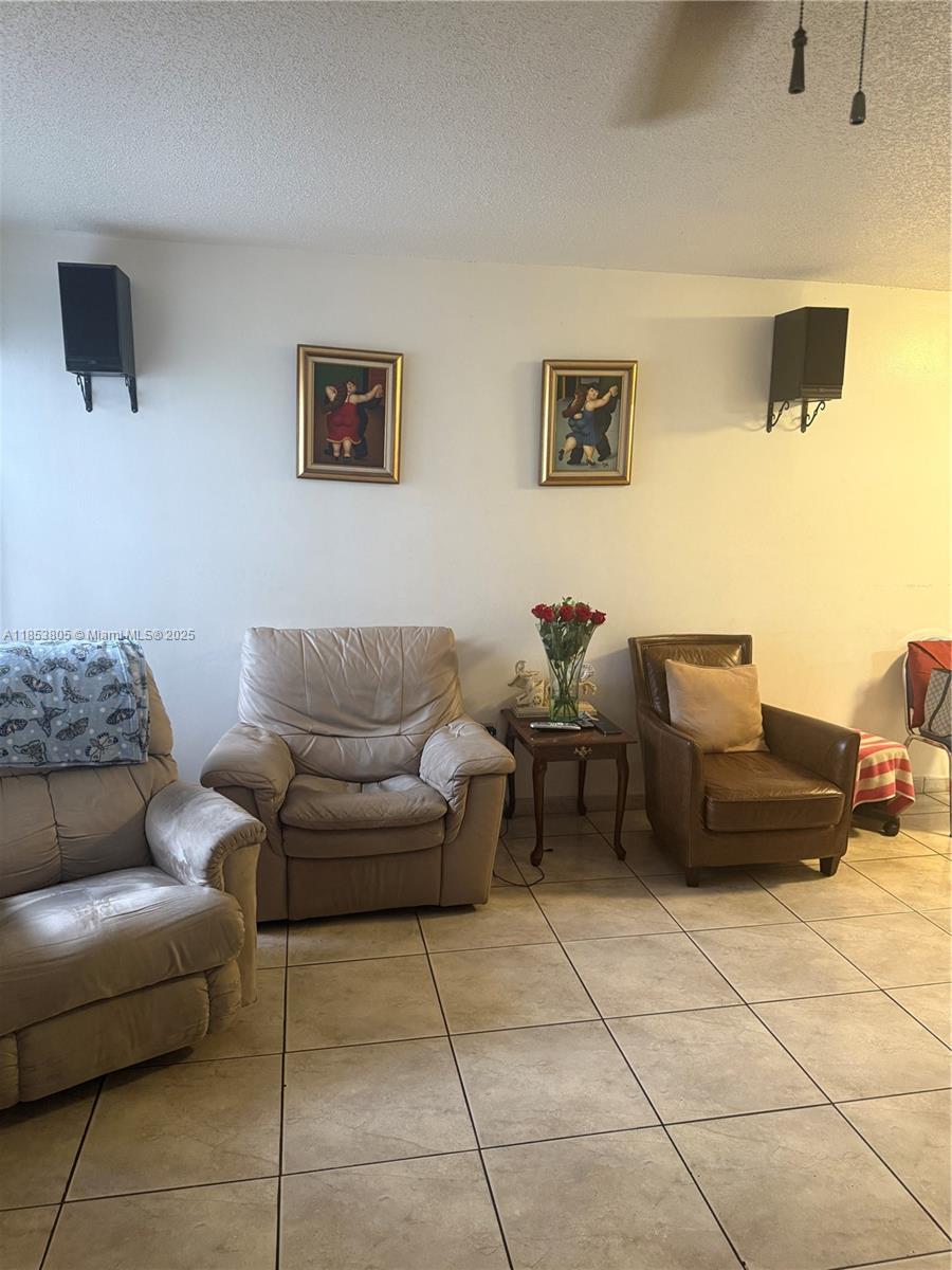 11472 SW 4th St, Sweetwater FL 33174