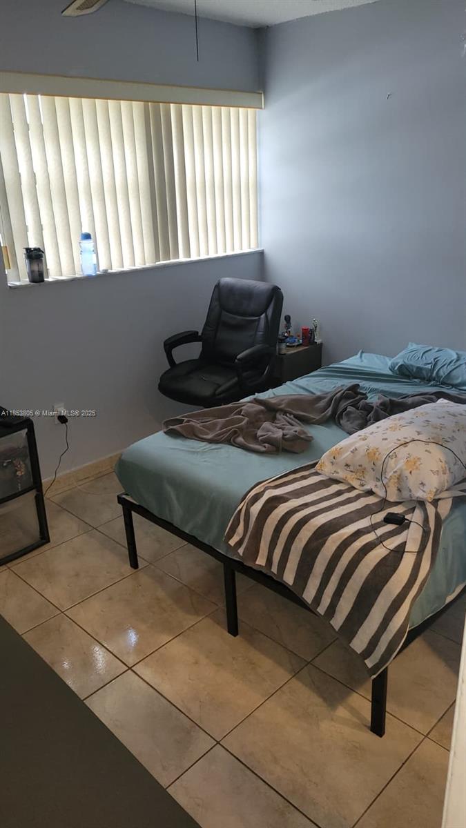 11472 SW 4th St, Sweetwater FL 33174