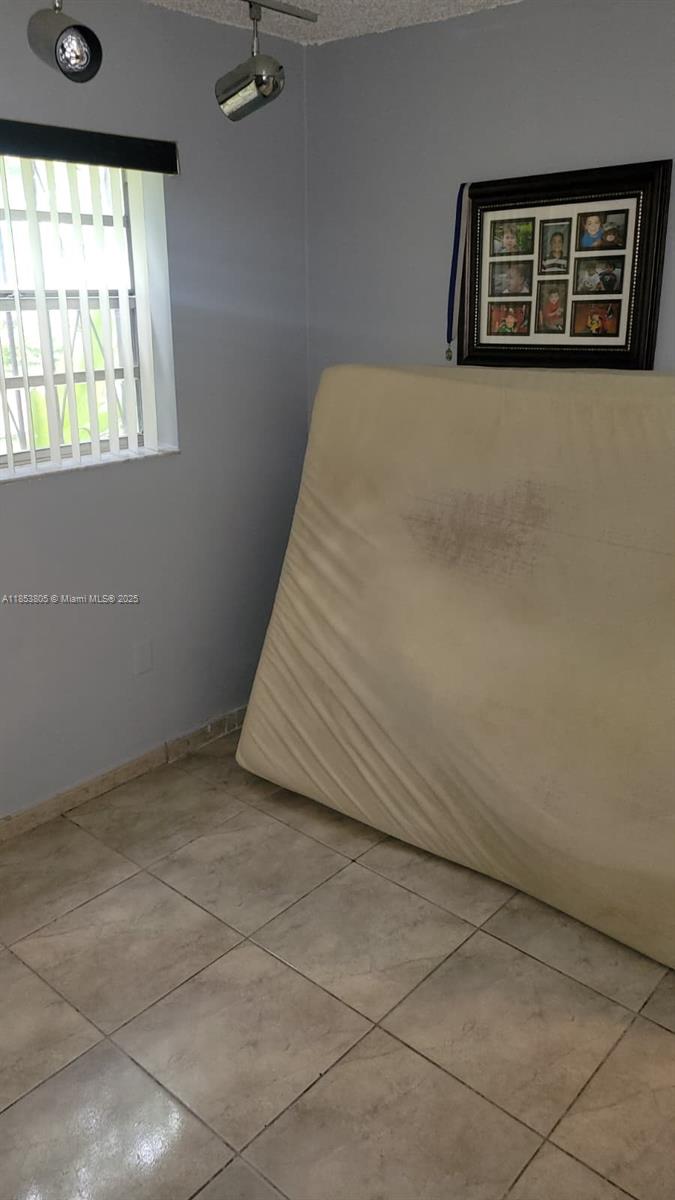 11472 SW 4th St, Sweetwater FL 33174