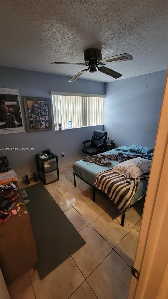11472 SW 4th St, Sweetwater FL 33174
