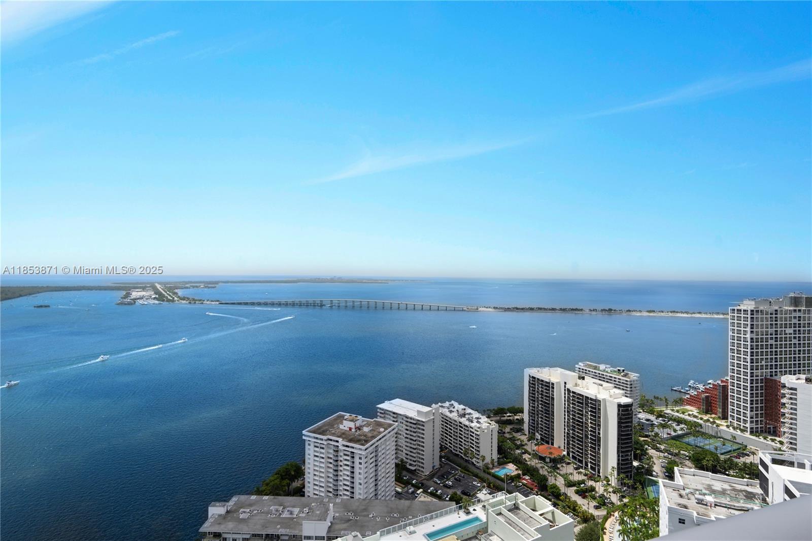 1300 Brickell Bay Dr #4401, Miami FL 33131