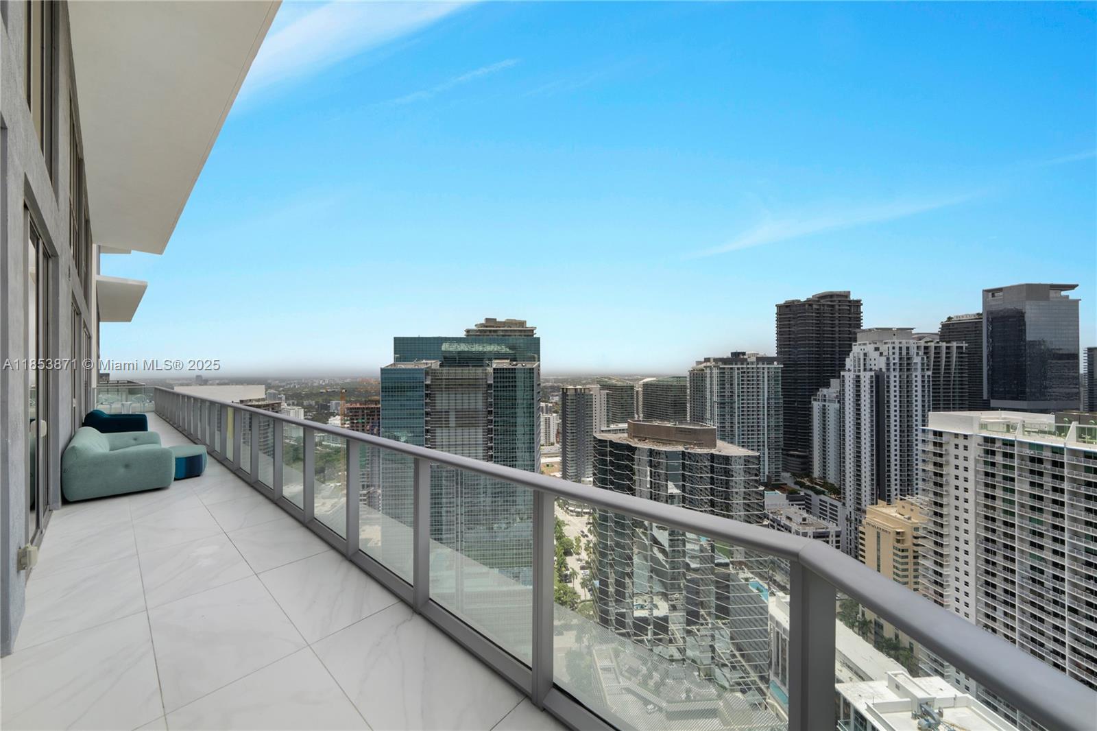 1300 Brickell Bay Dr #4401, Miami FL 33131
