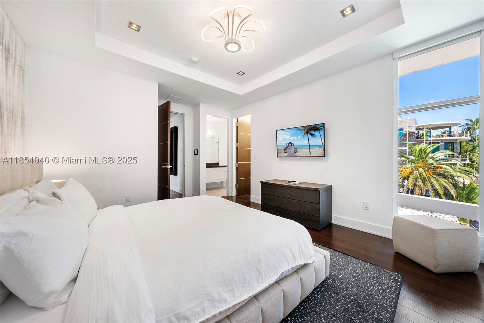300 Royal Plaza Dr, Fort Lauderdale FL 33301