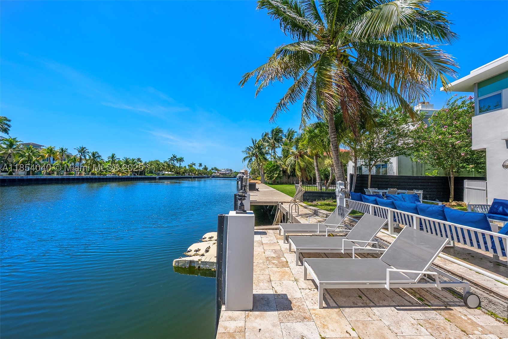 300 Royal Plaza Dr, Fort Lauderdale FL 33301