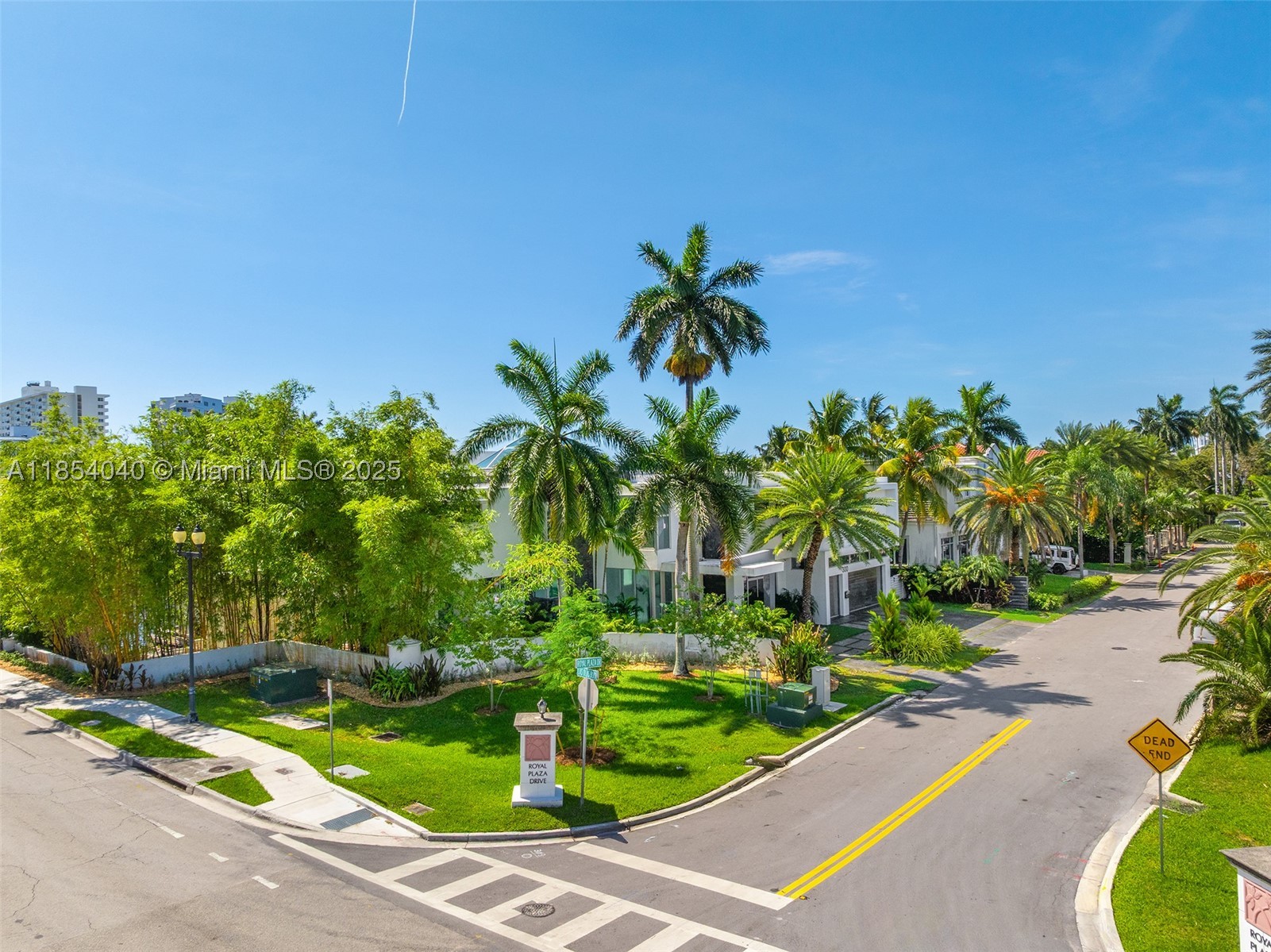 300 Royal Plaza Dr, Fort Lauderdale FL 33301
