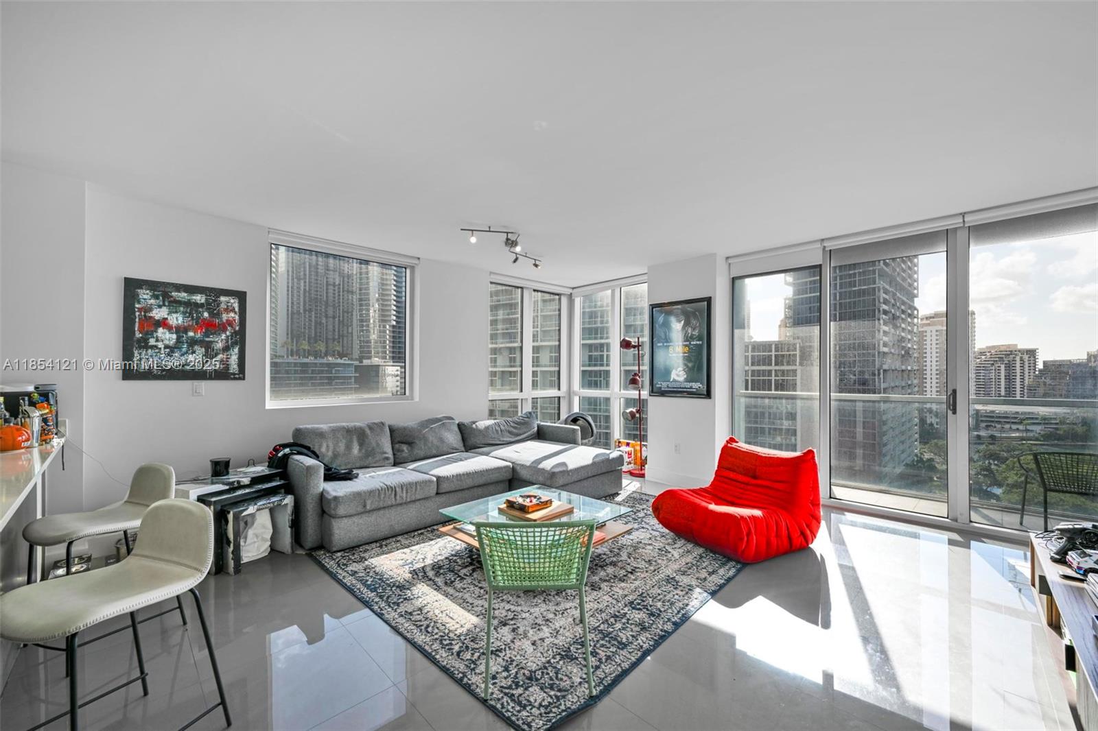 500 Brickell Ave #1401, Miami FL 33131