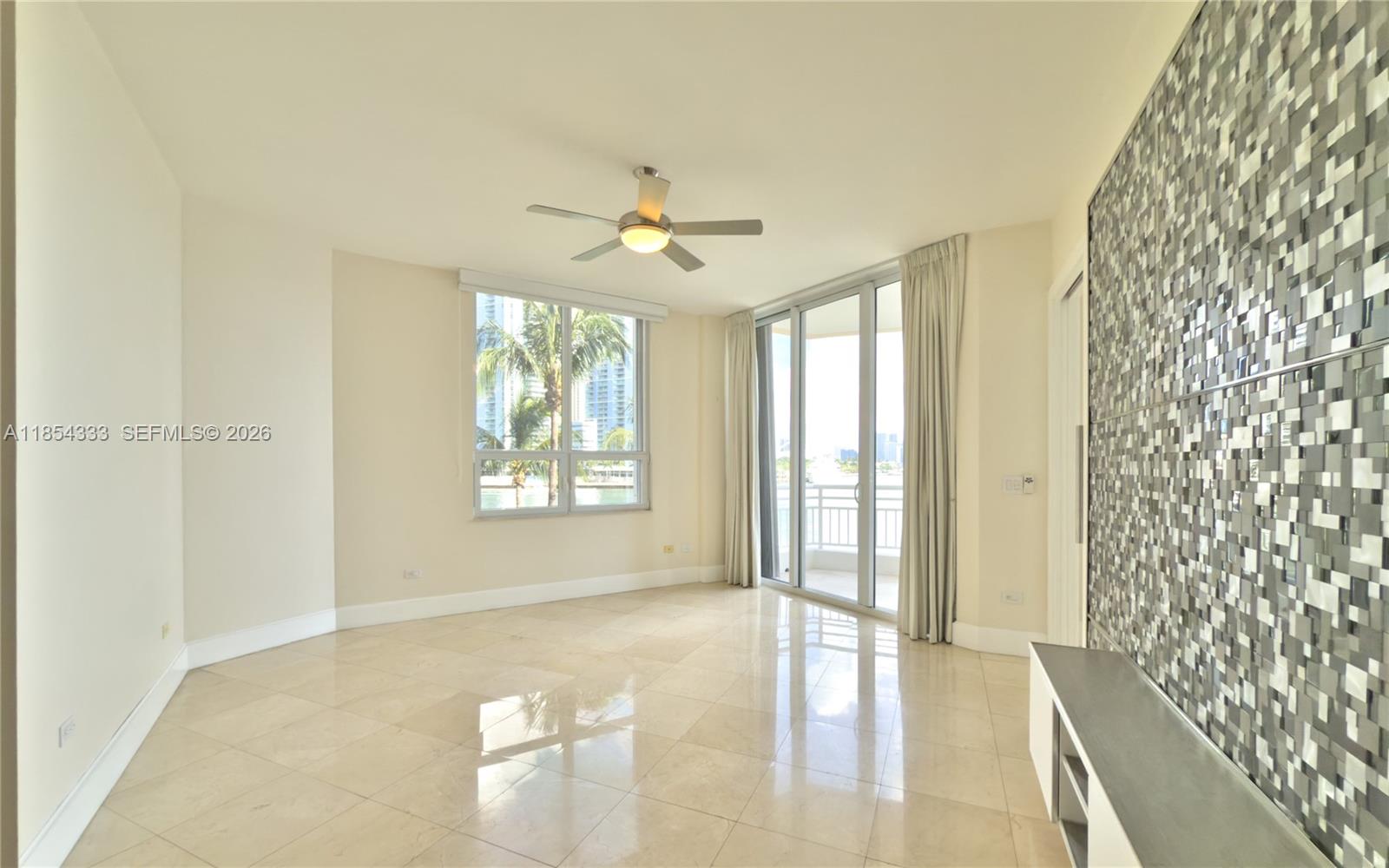 848 Brickell Key Dr #306, Miami FL 33131
