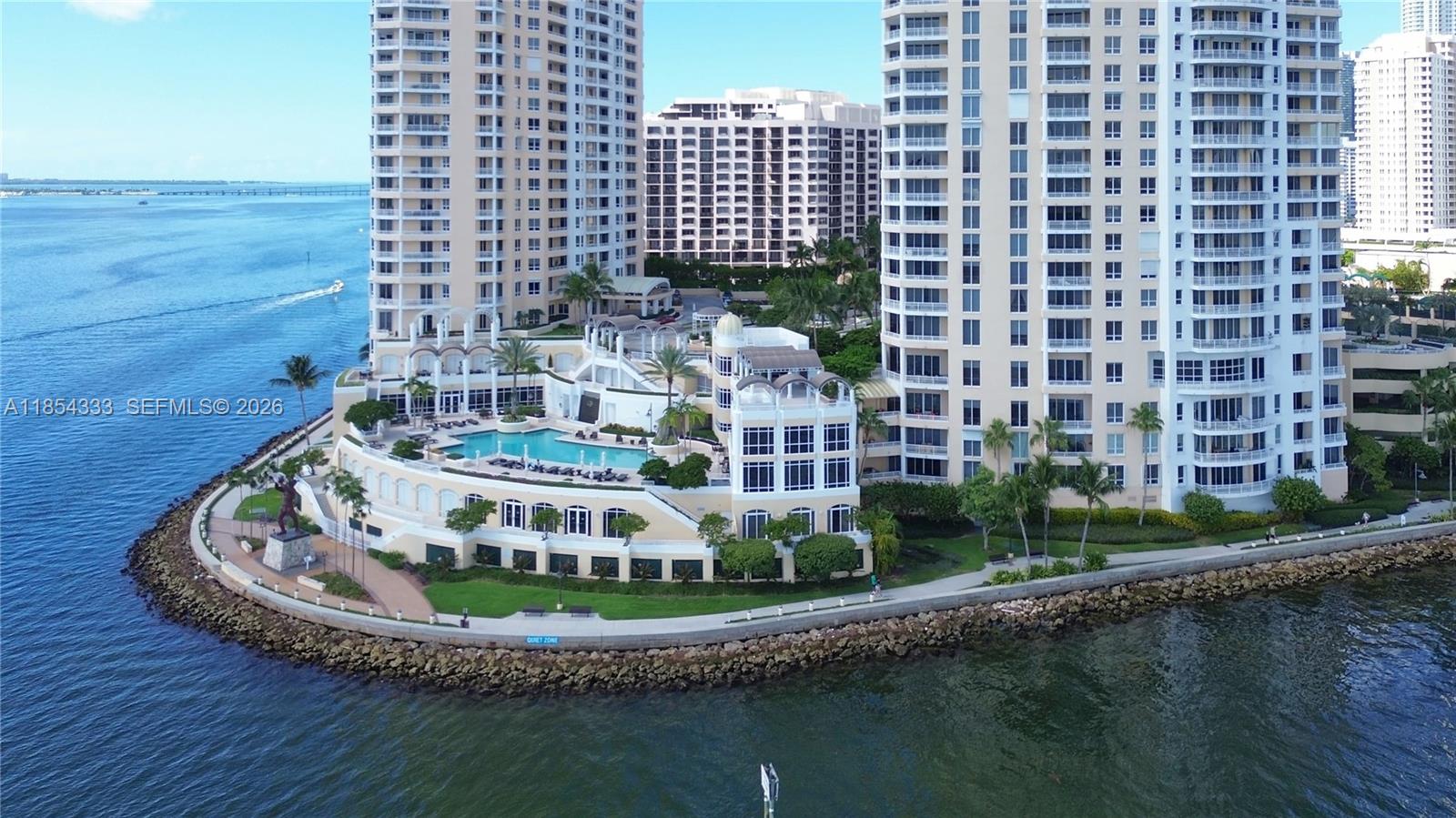 848 Brickell Key Dr #306, Miami FL 33131