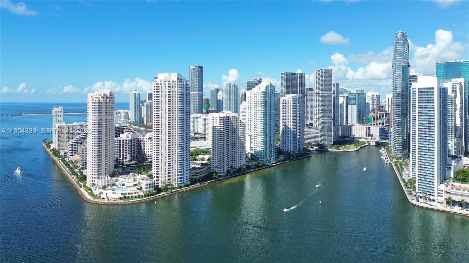 848 Brickell Key Dr #306, Miami FL 33131