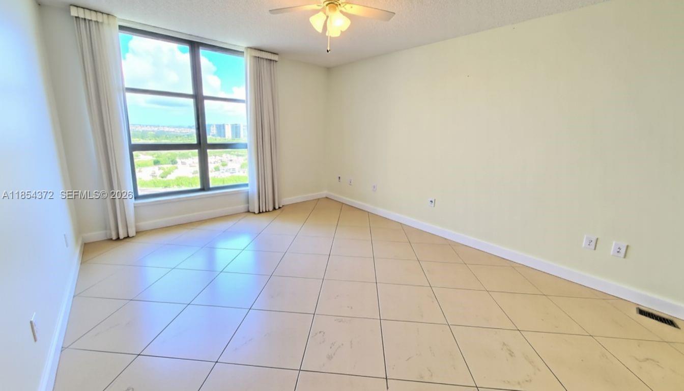 3530 Mystic Pointe Dr #2508, Aventura FL 33180