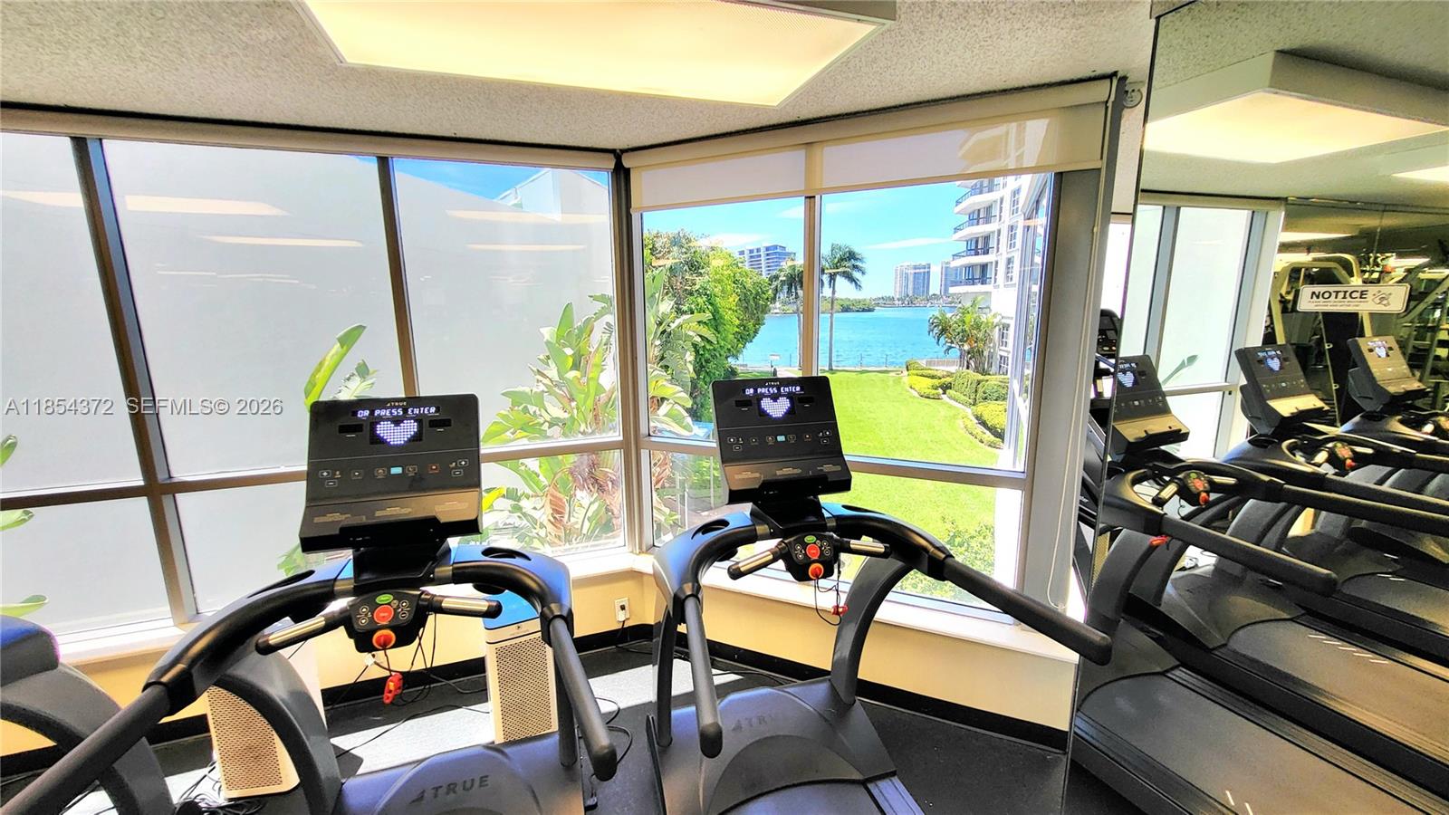 3530 Mystic Pointe Dr #2508, Aventura FL 33180