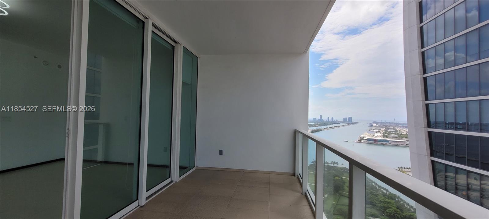 1040 Biscayne Blvd #3508, Miami FL 33132