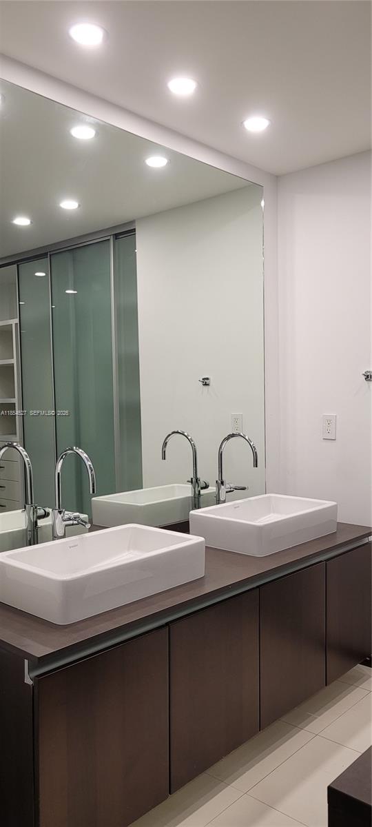 1040 Biscayne Blvd #3508, Miami FL 33132