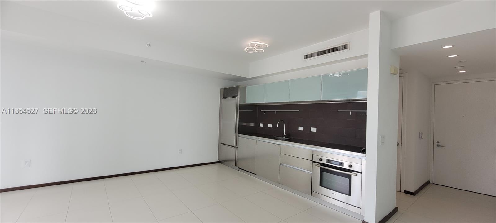 1040 Biscayne Blvd #3508, Miami FL 33132