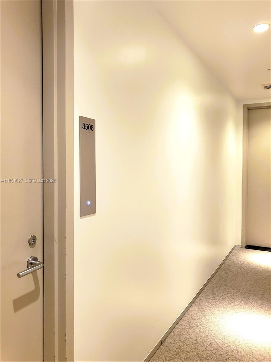 1040 Biscayne Blvd #3508, Miami FL 33132