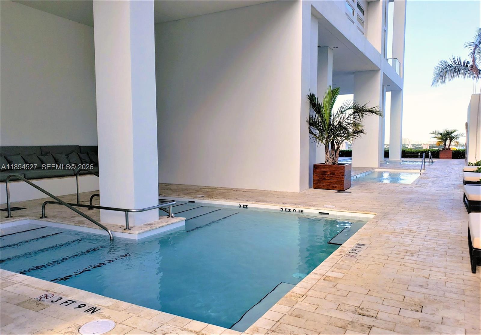 1040 Biscayne Blvd #3508, Miami FL 33132