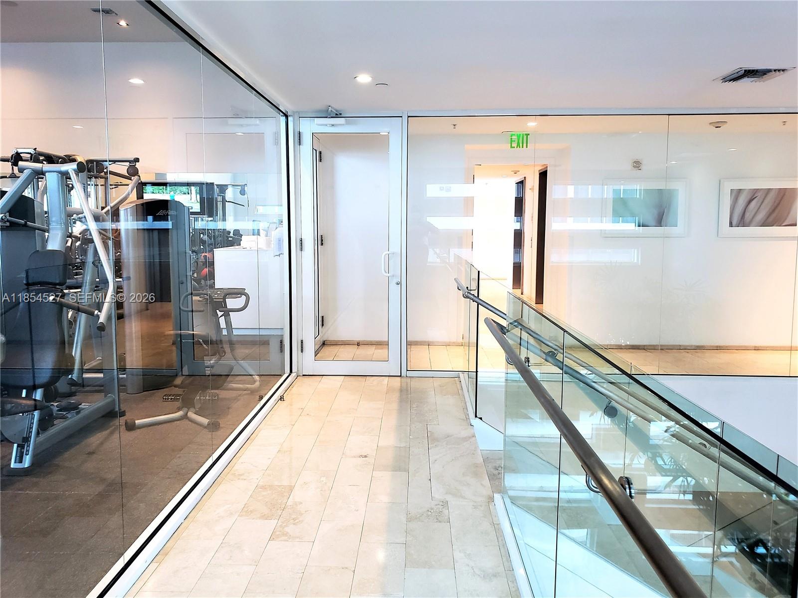 1040 Biscayne Blvd #3508, Miami FL 33132