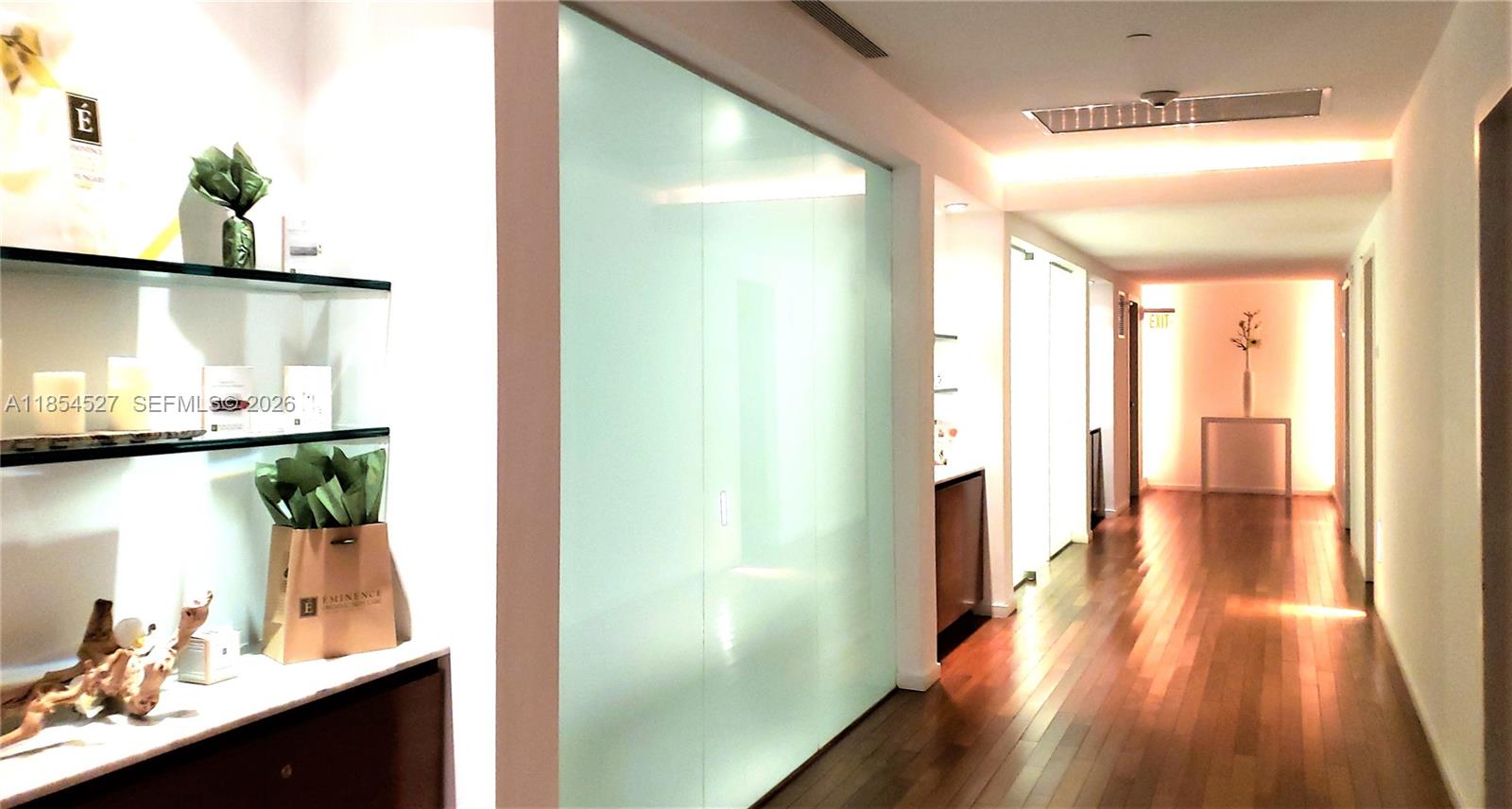 1040 Biscayne Blvd #3508, Miami FL 33132