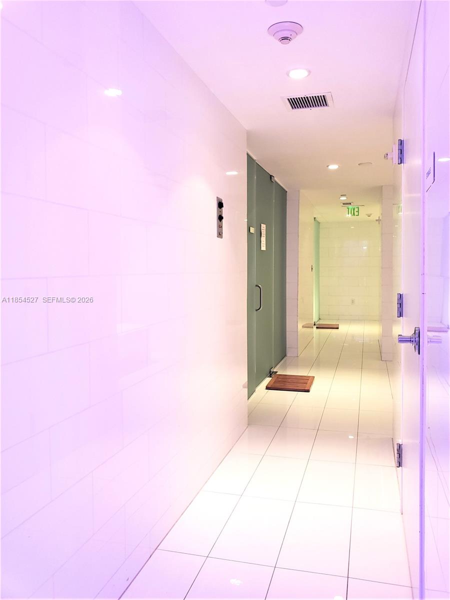 1040 Biscayne Blvd #3508, Miami FL 33132