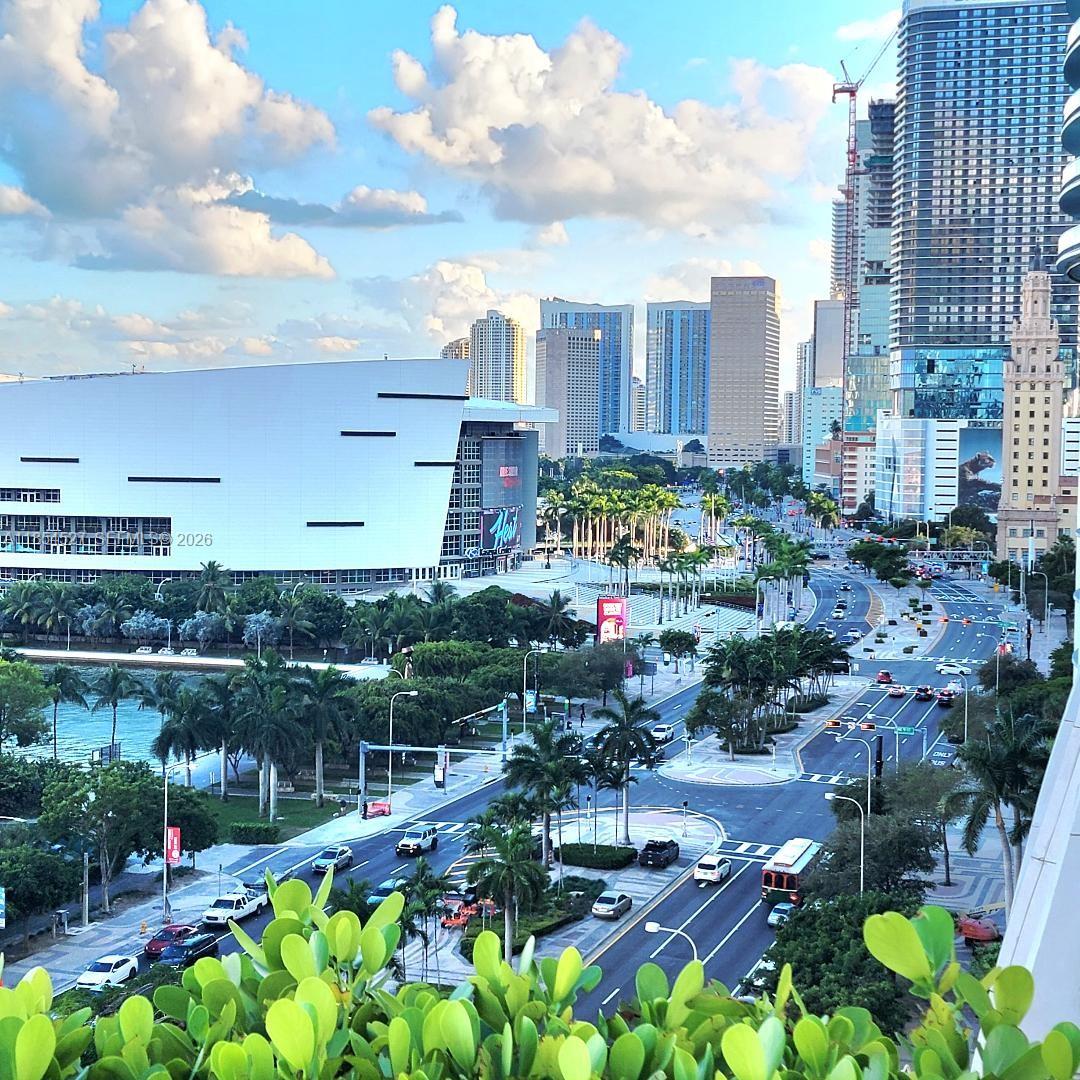 1040 Biscayne Blvd #3508, Miami FL 33132